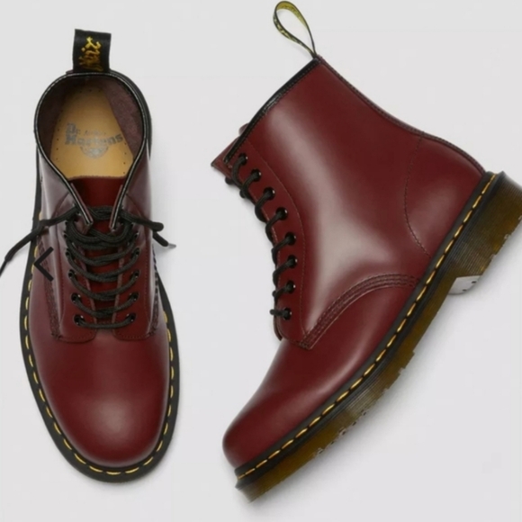 Dr. Martens 1460 Lace up Boots Burgundy Sz: 6 US - Picture 2 of 13